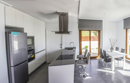 Modernas villas con vistas en Polop