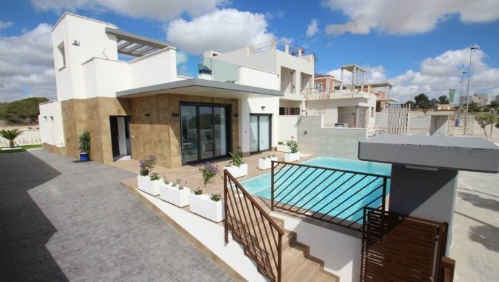 New villas in San Miguel de Salinas (Golfers Paradise)