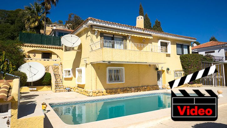 Villa avec piscine et vue sur mer à Alfaz del Pi Costa Blanca