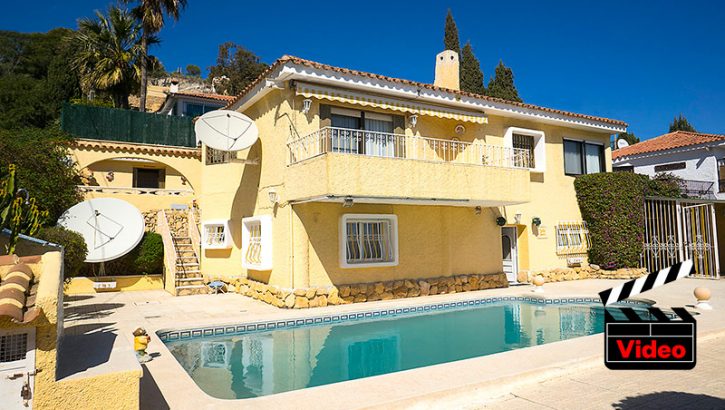 Villa avec piscine et vue sur mer à Alfaz del Pi Costa Blanca