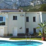 Modern villa with pool in Denia