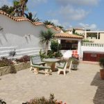 Villa with guest apartment in Denia