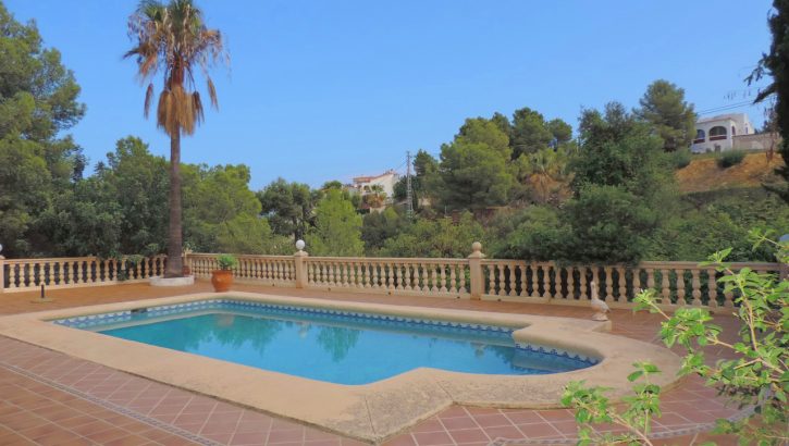 Grande villa avec piscine à Denia Costa Blanca