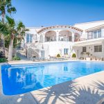 Charming villa with sea views in Benitachell