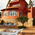 Villa orientada al sur en Moraira Costa Blanca