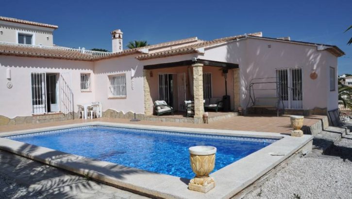 Chalet con vistas al mar en Moraira