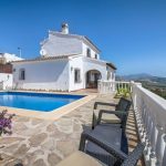 Stylish villa with sea views in Moraira