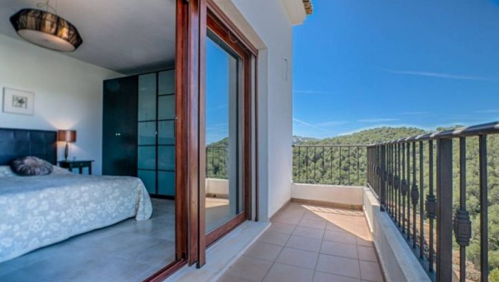 Luxury villa with sea view in Moraira