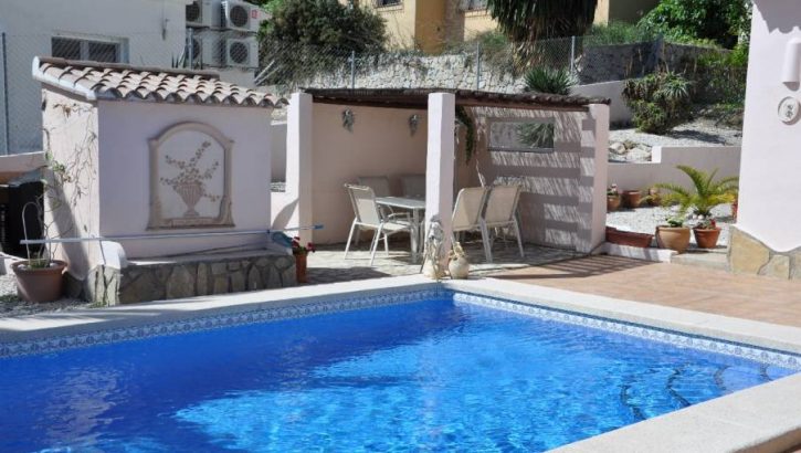 Classy villa with sea view in Moraira