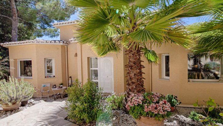 Villa mediterranee avec vue sur la mer à Moraira