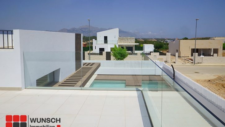 High quality new villas with views in Polop Costa Blanca