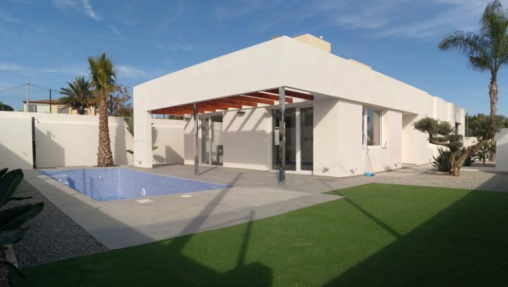 Modern new villas in Alfas del Pi