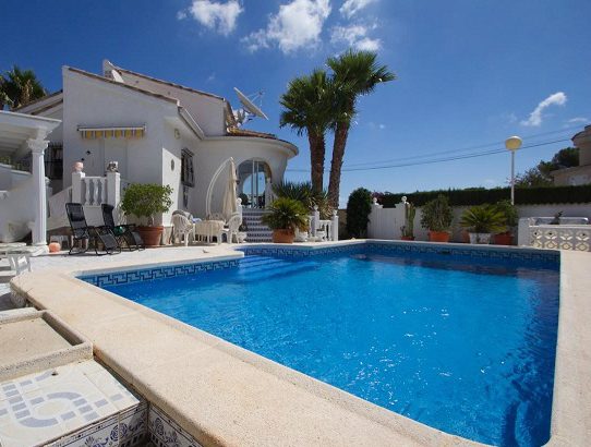 Detached house in Quesada Costa Blanca