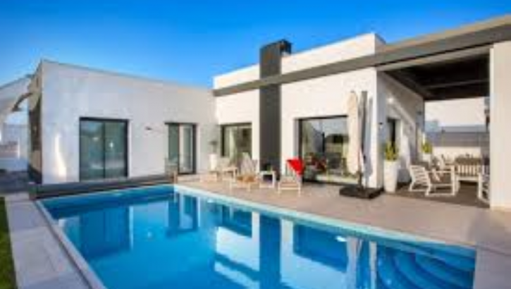 Villas neuves avec piscine à Denia Costa Blanca