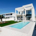 Moderne grote nieuwe villa’s in La Marina