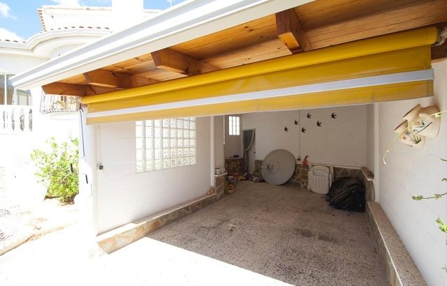 Detached house in Quesada Costa Blanca