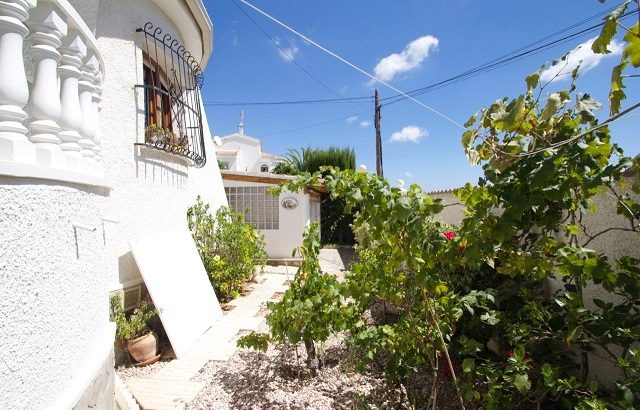 Detached house in Quesada Costa Blanca