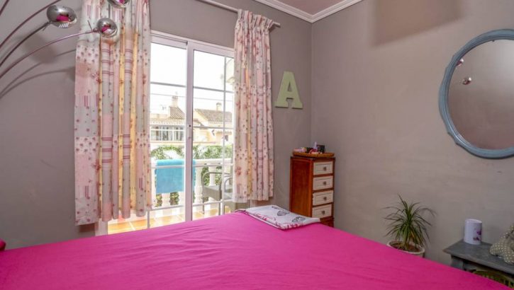 Chalet en Playa Flamenca Orihuela Costa Blanca