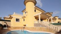 Chalet en Villamartin Costa Blanca