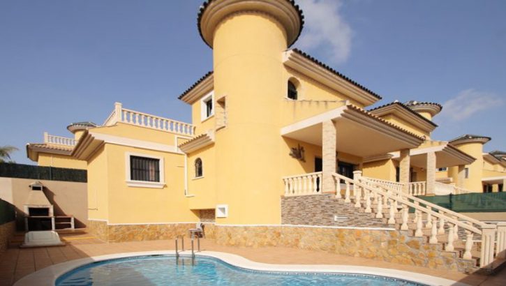 Chalet en Villamartin Costa Blanca