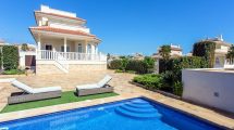 Chalet en Quesada Costa Blanca