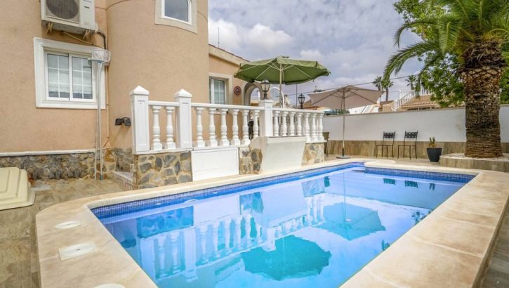 Villa à Playa Flamenca Orihuela Costa Blanca