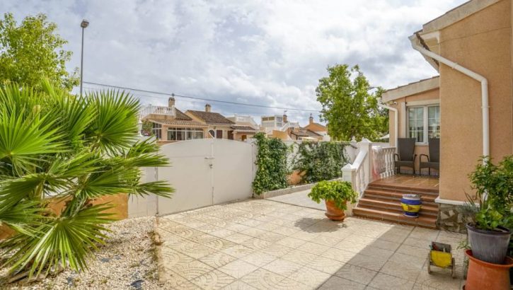 Villa in Playa Flamenca Orihuela Costa Blanca