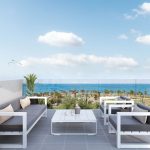 Nieuwe villa's vlakbij het strand met zeezicht in Mil Palmeras Costa Blanca