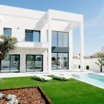 Moderne grote nieuwe villa’s in La Marina