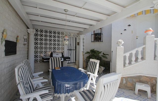 Detached house in Quesada Costa Blanca