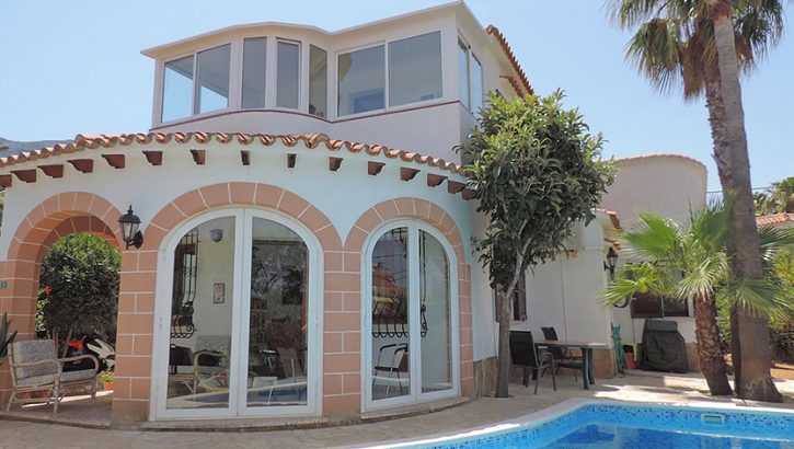 Huis met zeezicht op slechts 1km van Denia Costa Blanca