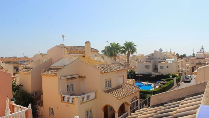 Quadro Villa in Playa Flamenca Costa Blanca