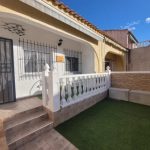 Renovated terraced house in La Marina