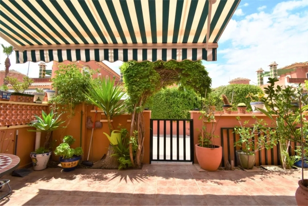 Maison indépendante à Orihuela Costa